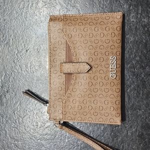 Guess wristlet